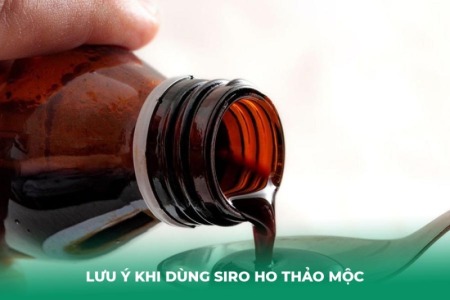 Lưu Ý Khi Dùng Siro Ho Thảo Mộc: Hướng Dẫn An Toàn Từ Chuyên Gia