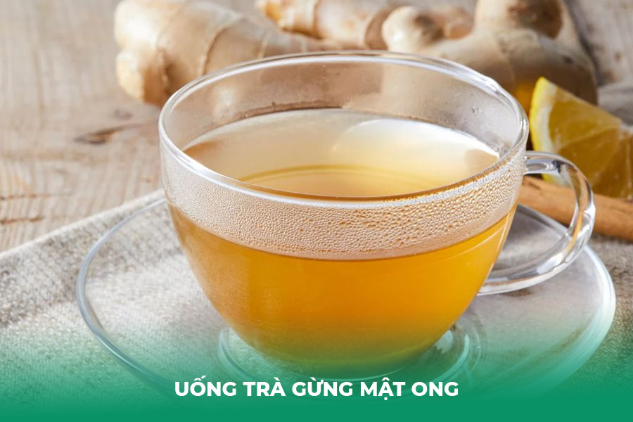 Uống trà gừng mật ong