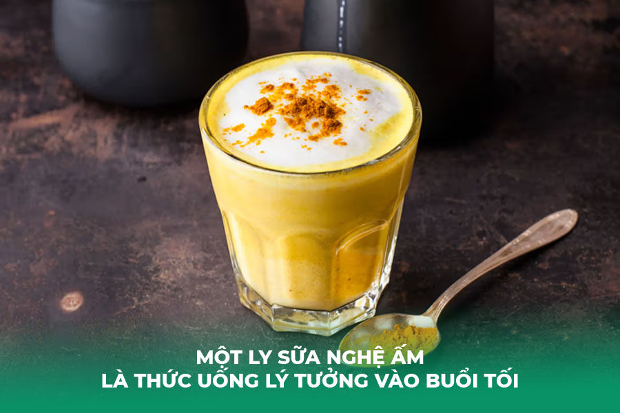 Một ly sữa nghệ ấm (golden milk) là thức uống lý tưởng vào buổi tối